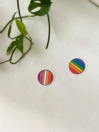 2 LGBT flag stickers (lesbian and pride 6 clors)
